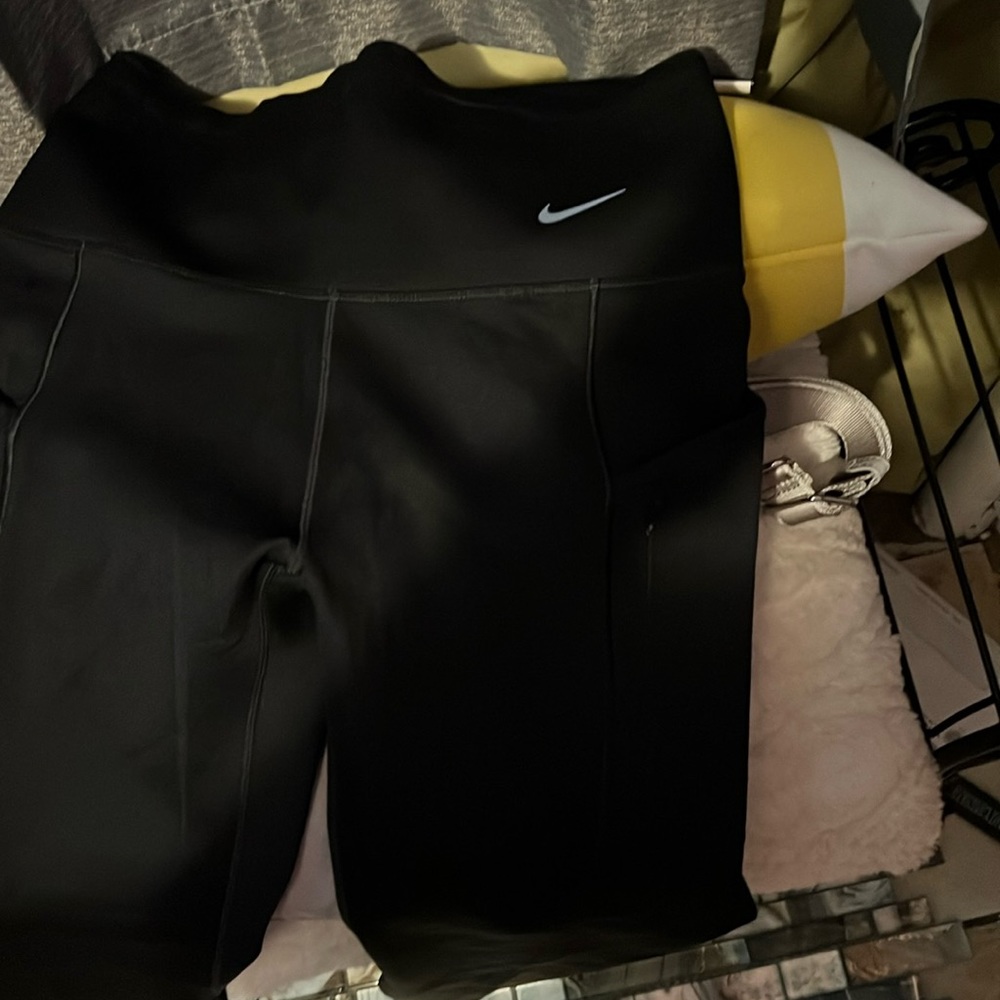 Nike high rise firm support infinalock